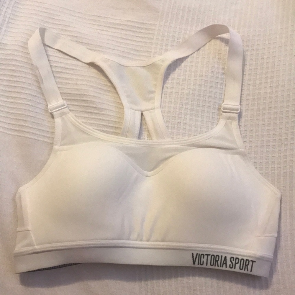 victoria Secret sports bra